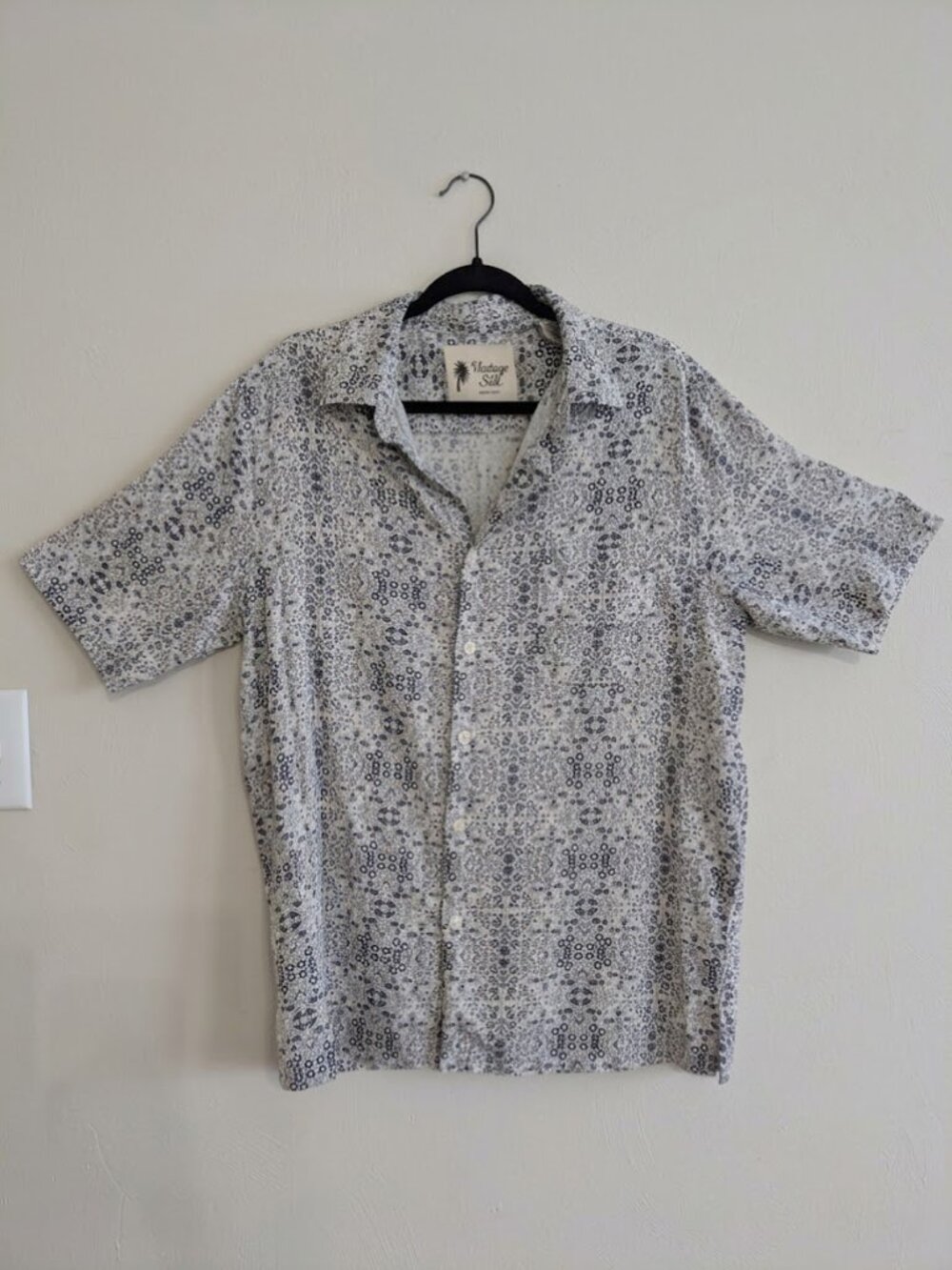 Vintage Silk 100% Silk XL Short Sleeve Button Down Shirt - Picture 3 of 4